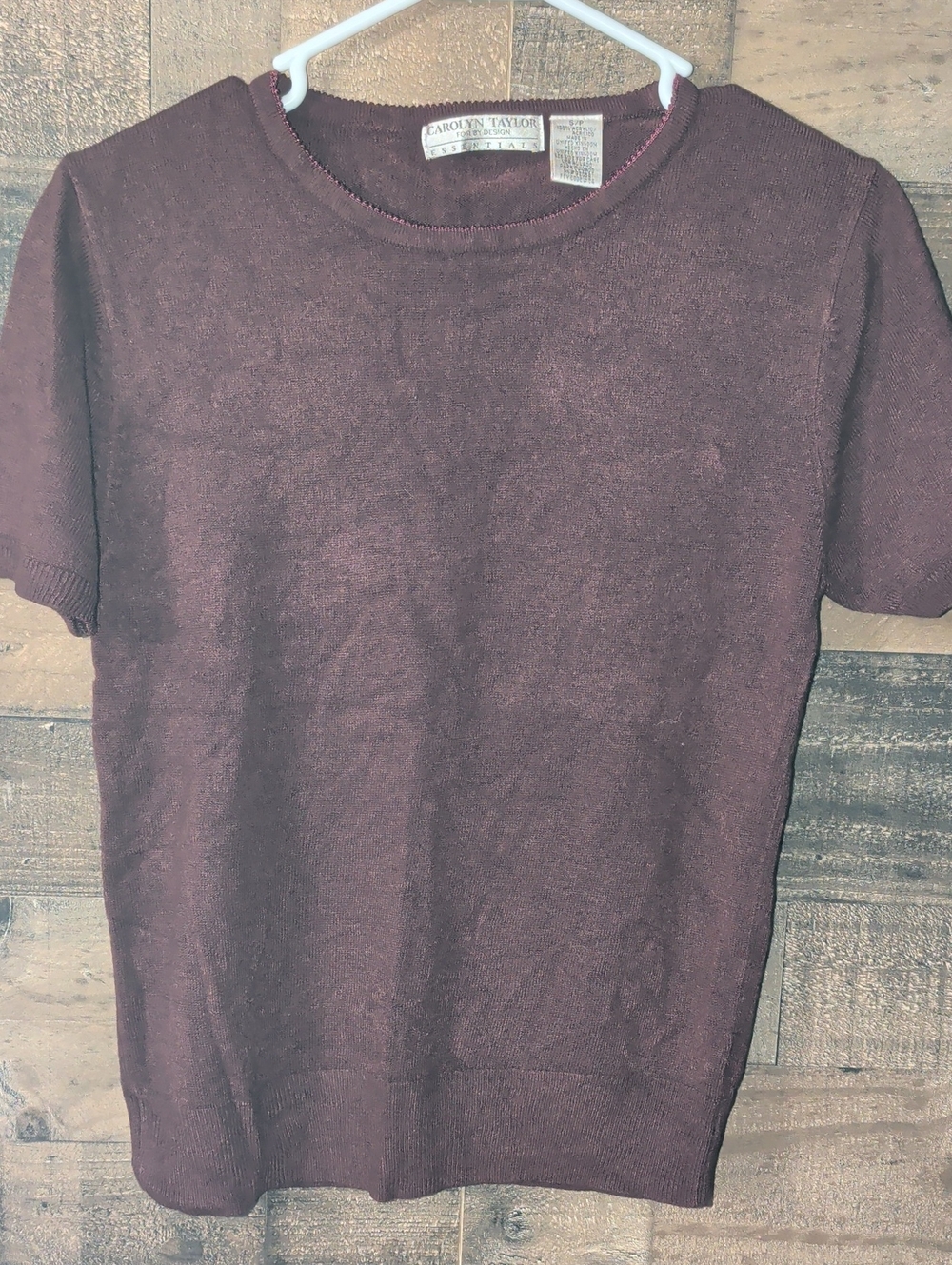 Carolyn Taylor Short Sleeve Knit Shirt in Deep Wine